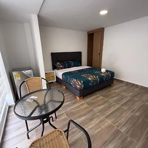 Pensión Moravia Coliving, Bogotá